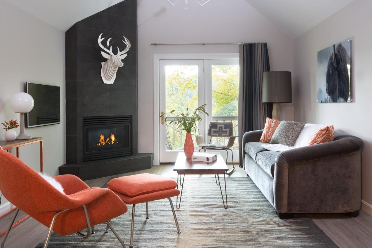 Field Guide Lodge Stowe Extérieur photo
