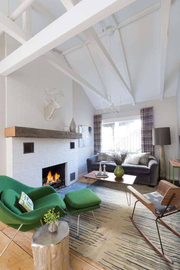 Field Guide Lodge Stowe Extérieur photo